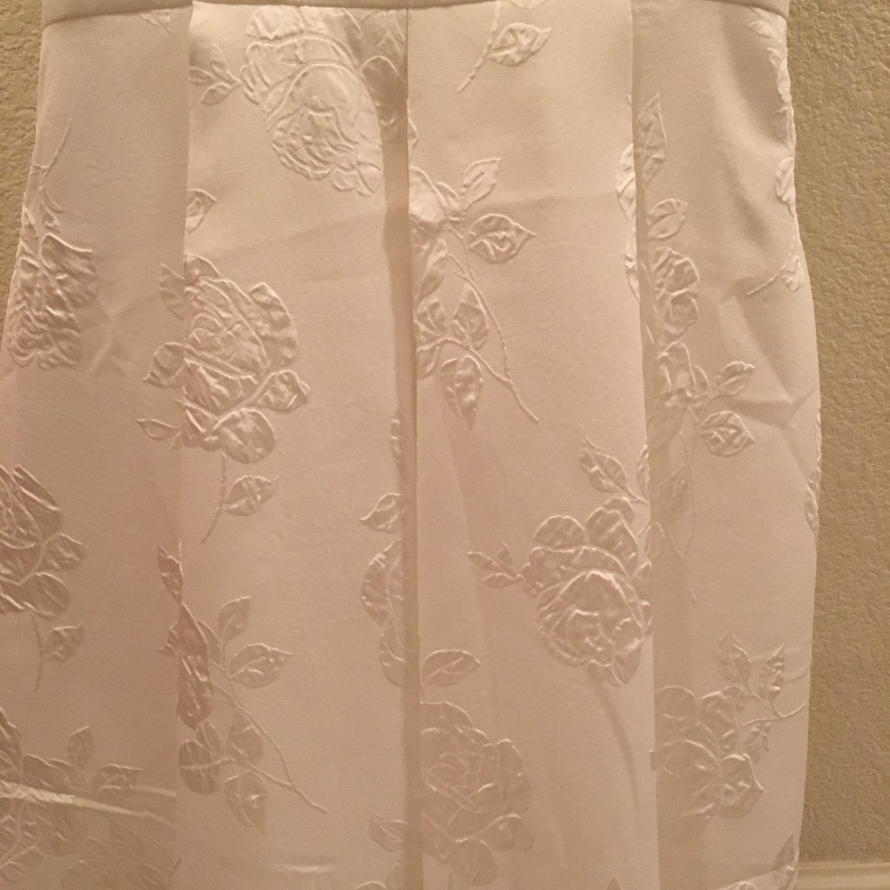 Forever 21 white dress - Picture 3 of 4